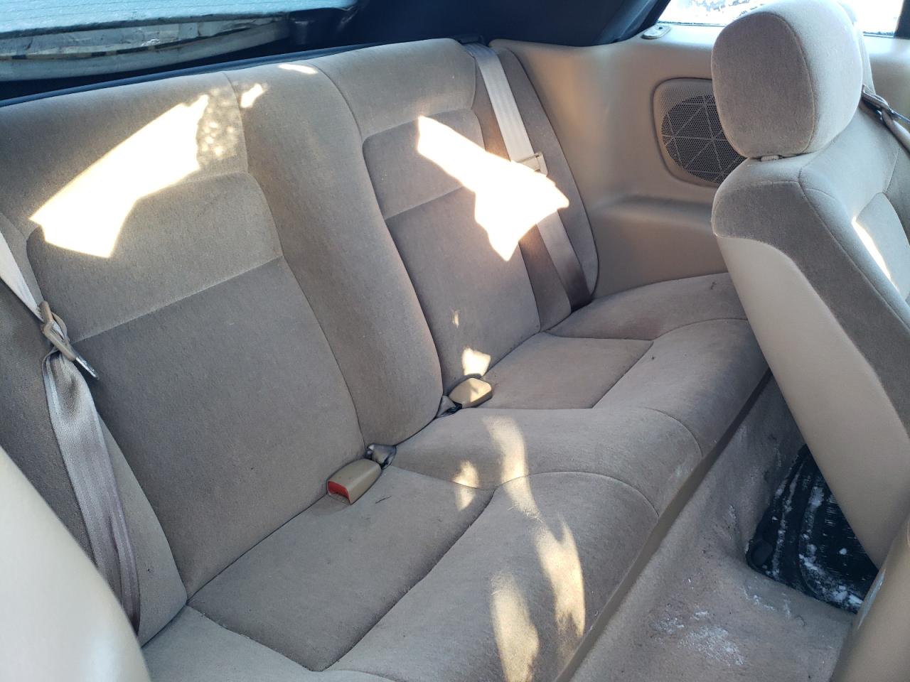 2000 Chrysler Sebring - Image 10