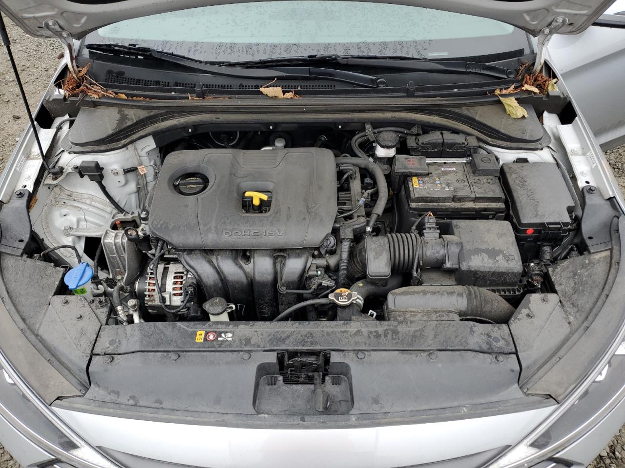 2020 Hyundai Elantra - Image 11