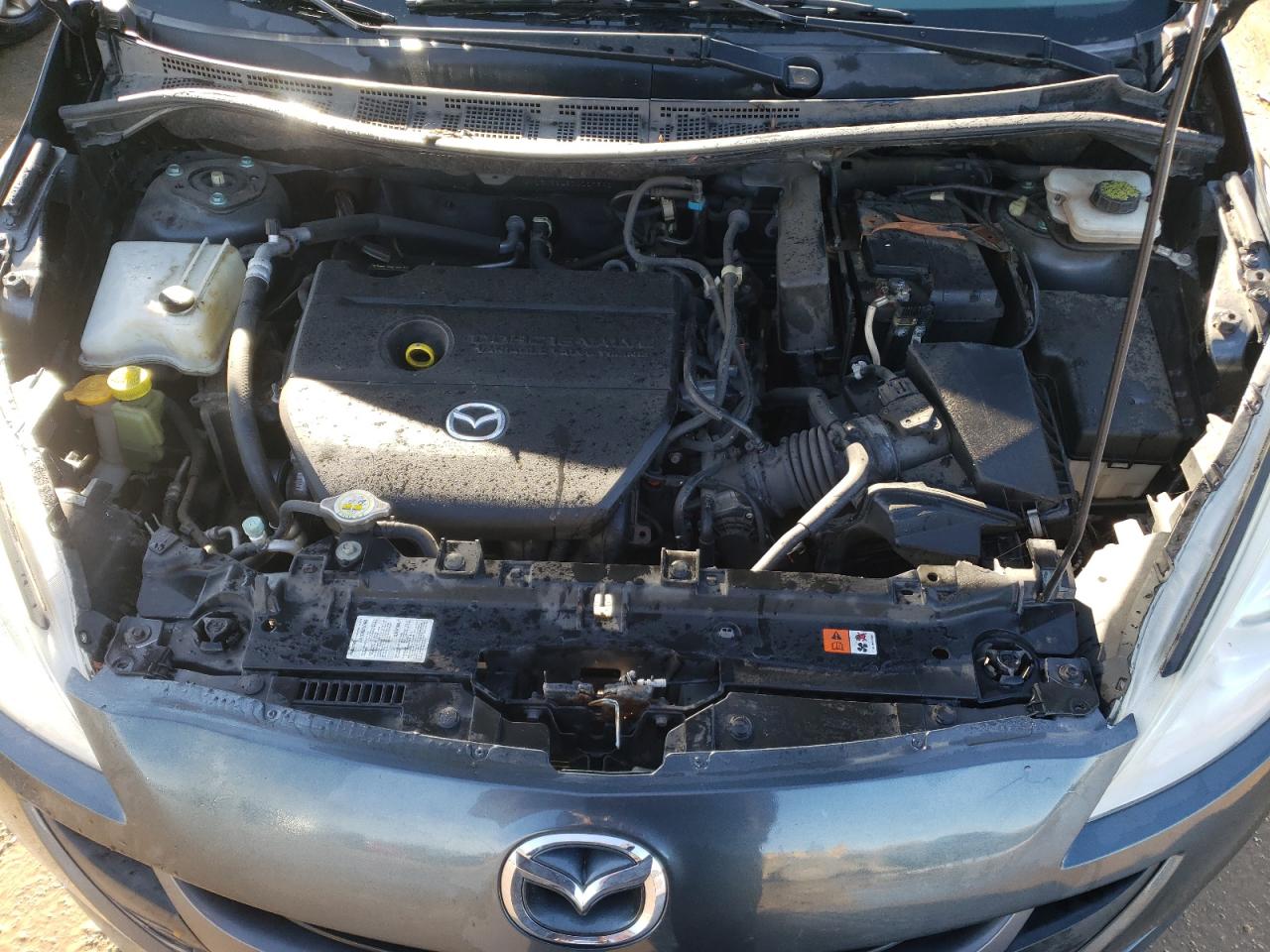 2012 Mazda 5 - Image 12