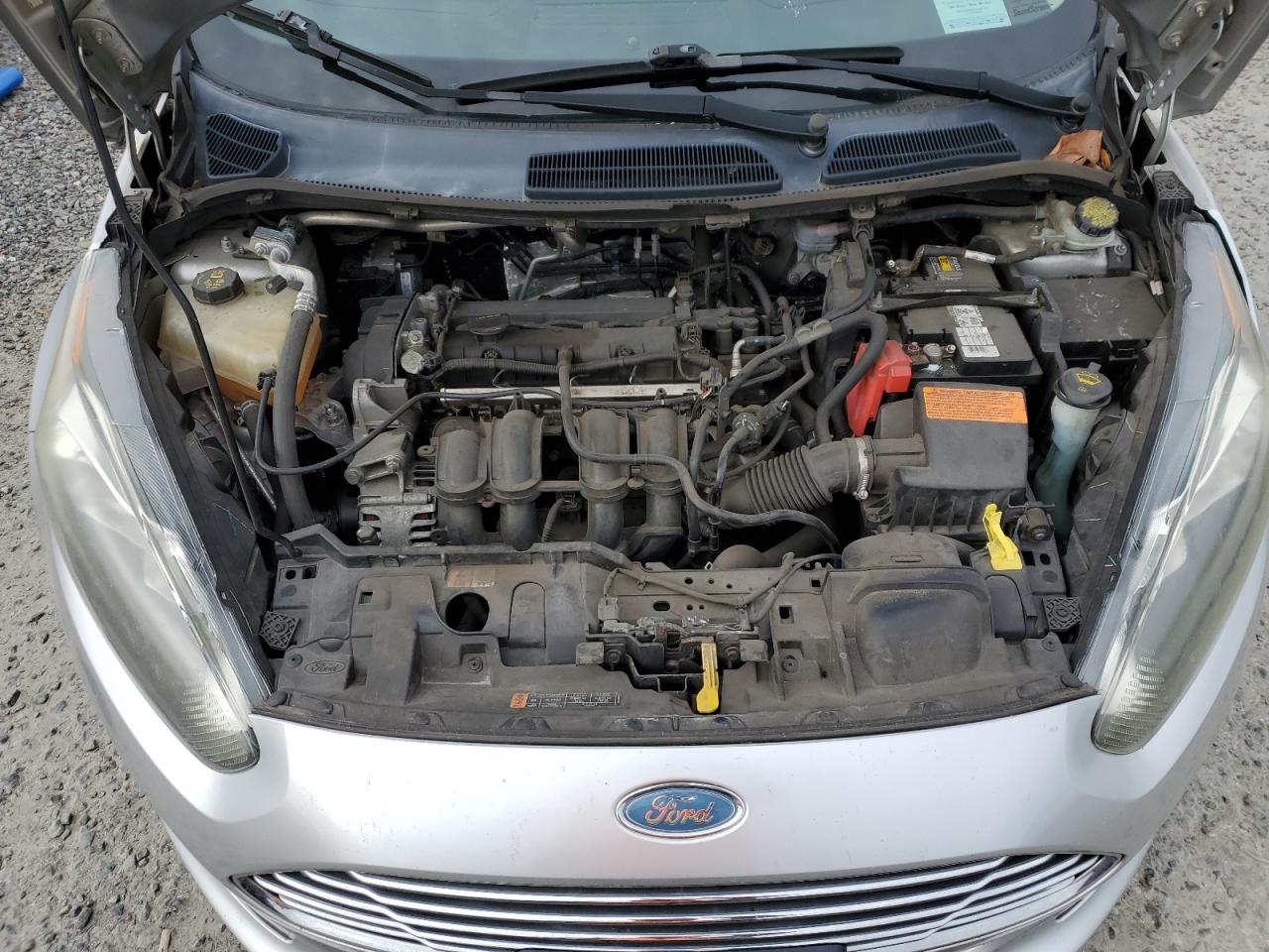 2015 Ford Fiesta - Image 13