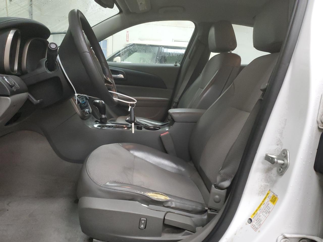 2014 Chevrolet Malibu - Image 7