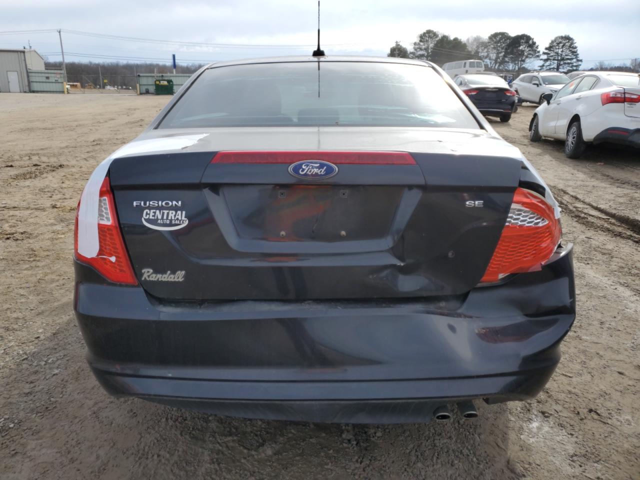 2010 Ford Fusion - Image 6