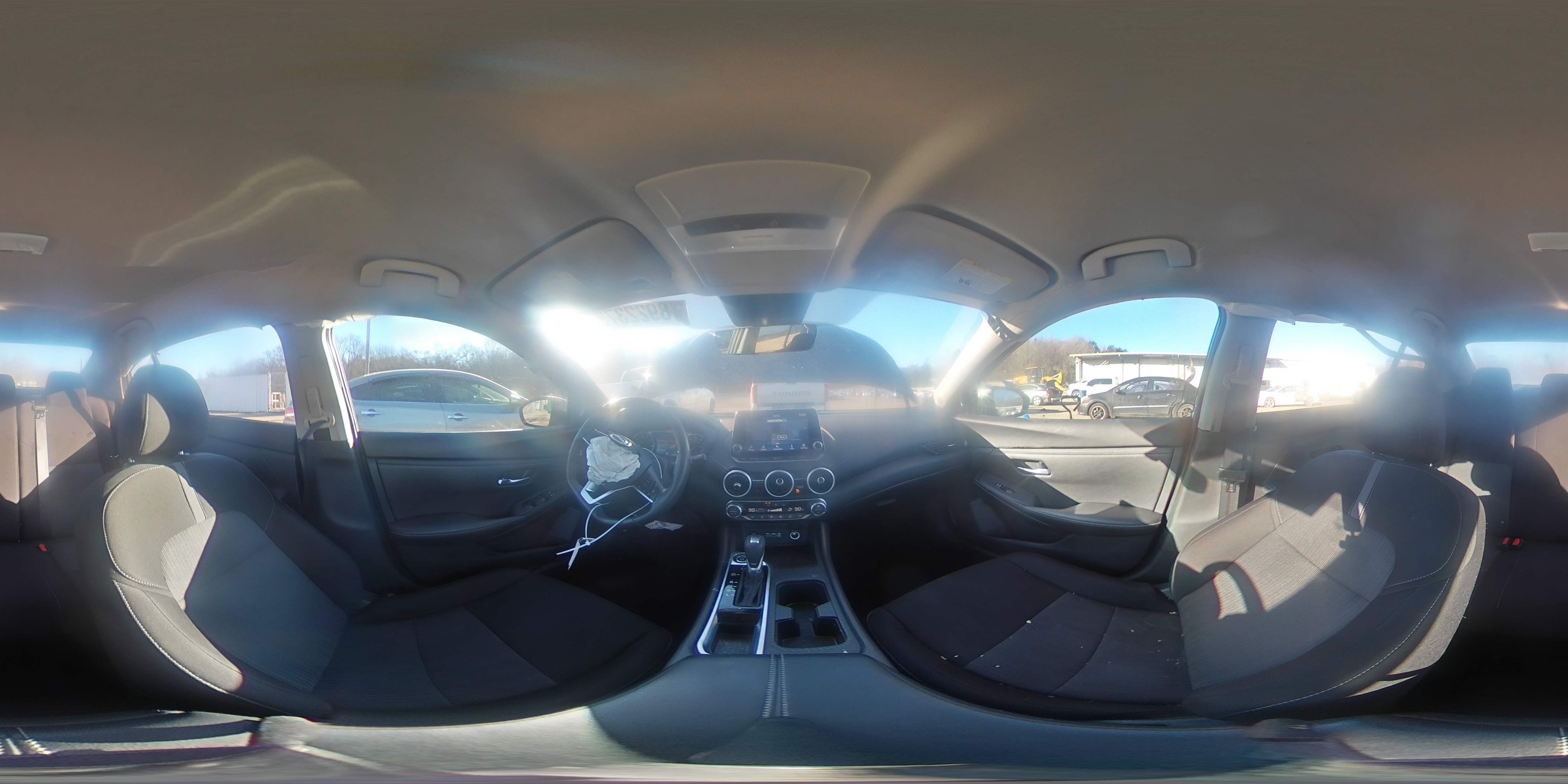 2024 Nissan Sentra - Image 13