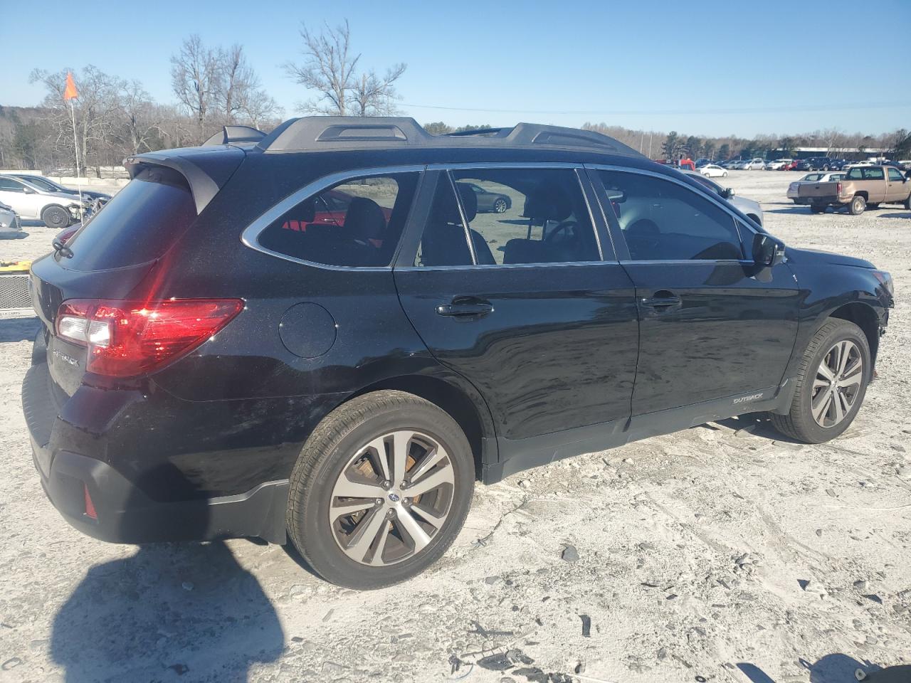 2019 Subaru Outback - Image 3