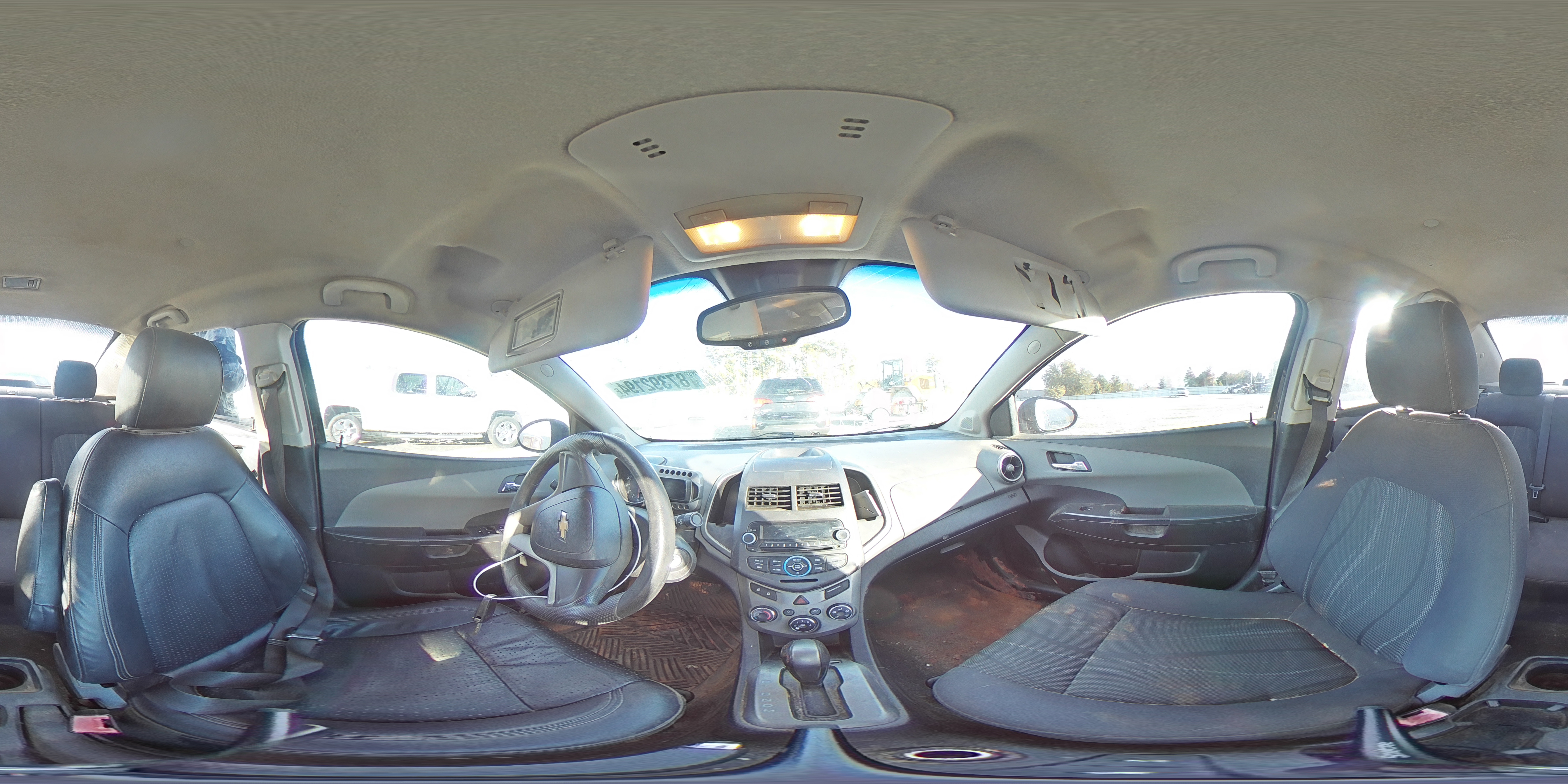2012 Chevrolet Sonic - Image 13