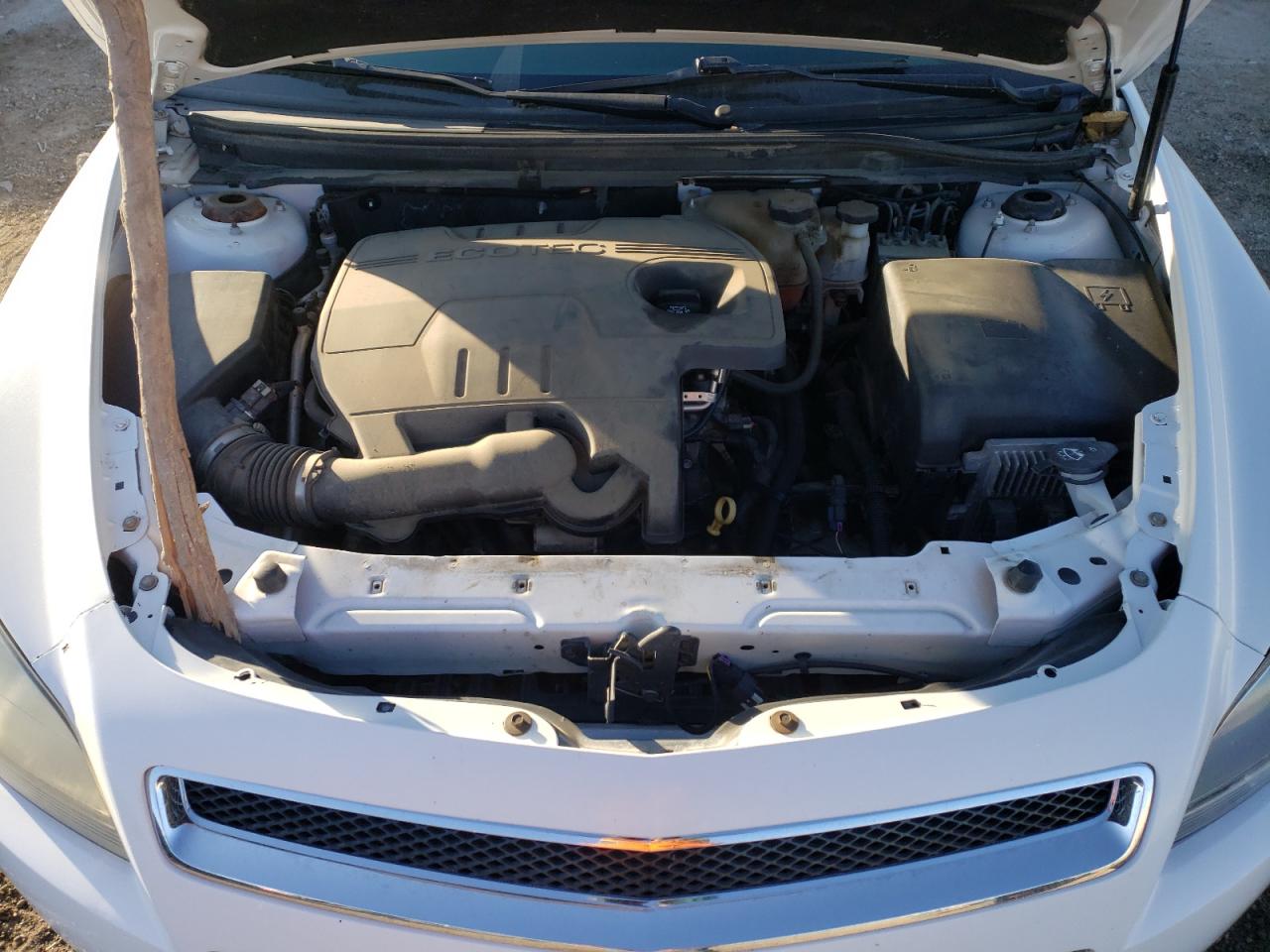 2012 Chevrolet Malibu - Image 11