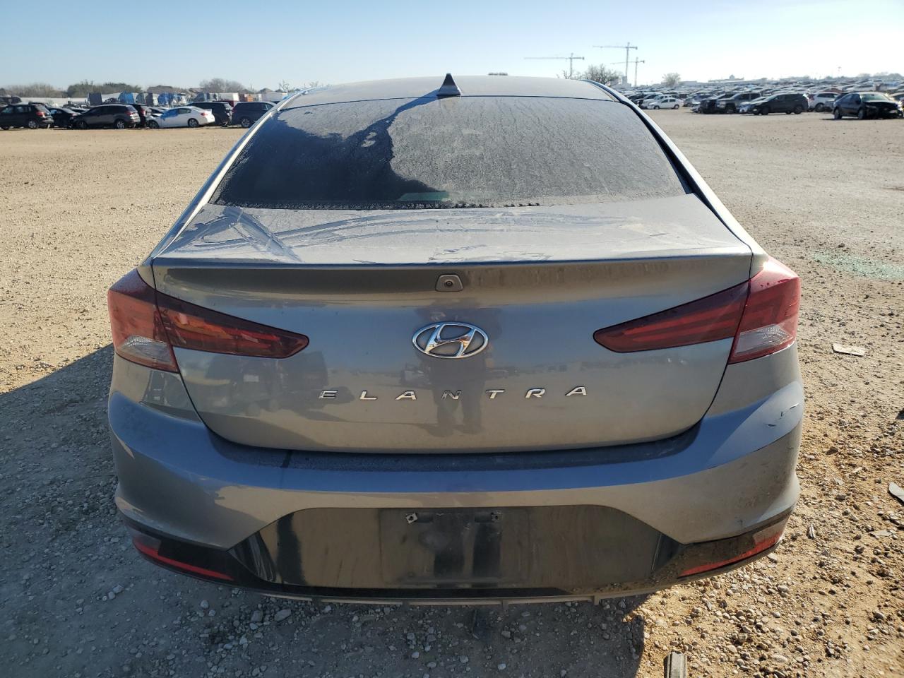 2020 Hyundai Elantra - Image 6