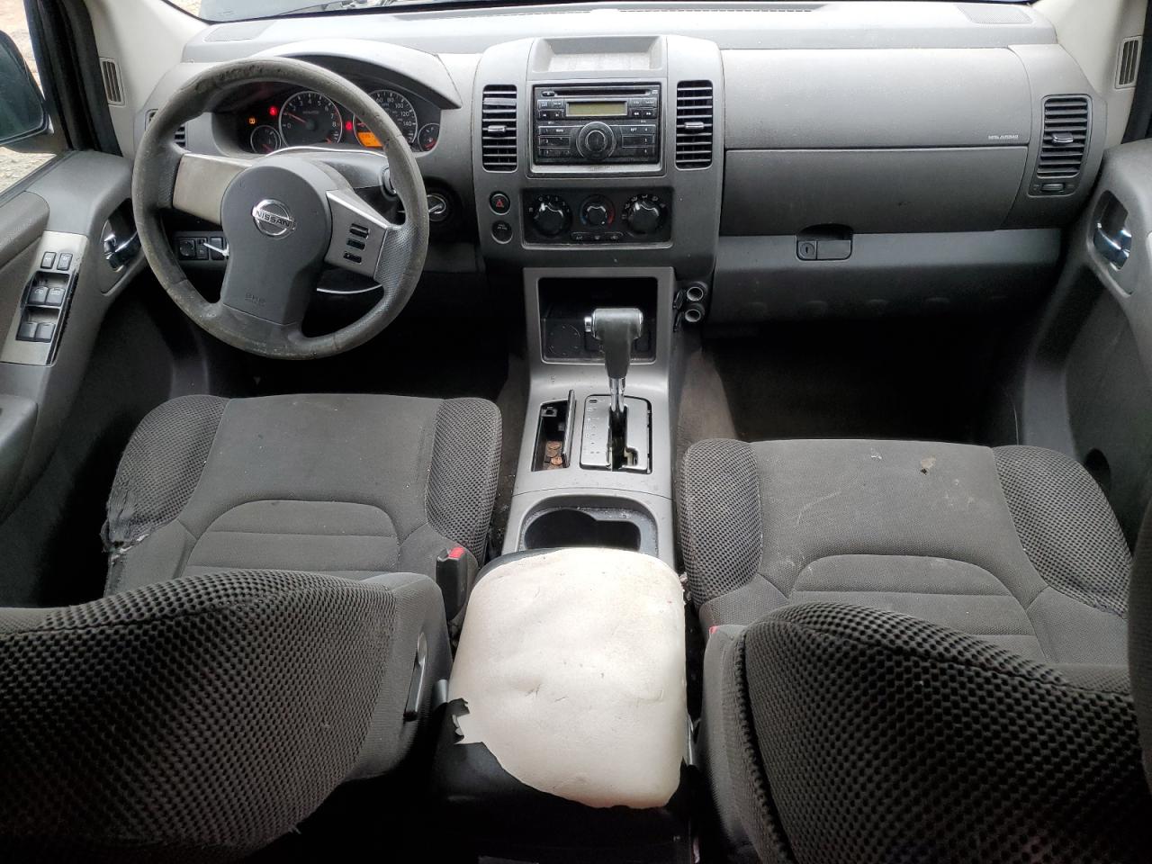 2010 Nissan Pathfinder - Image 8