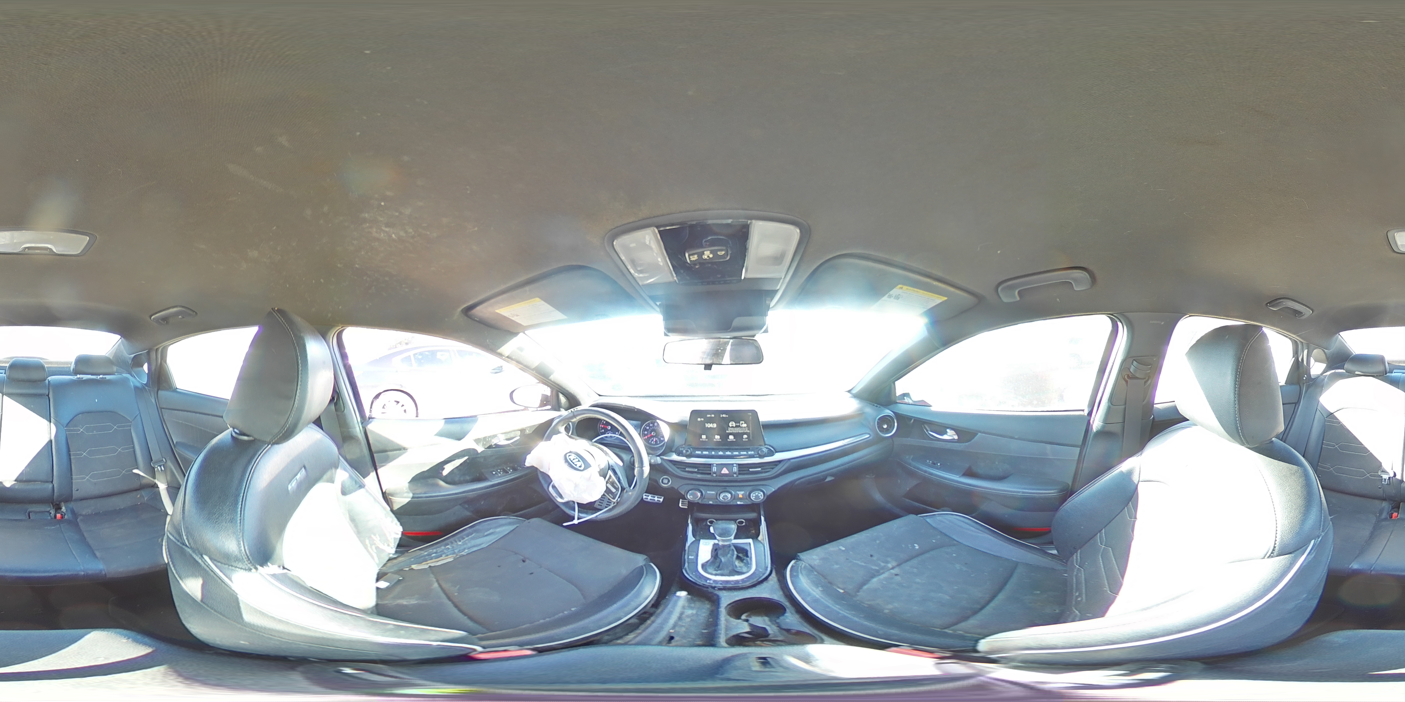 2020 Kia Forte - Image 13