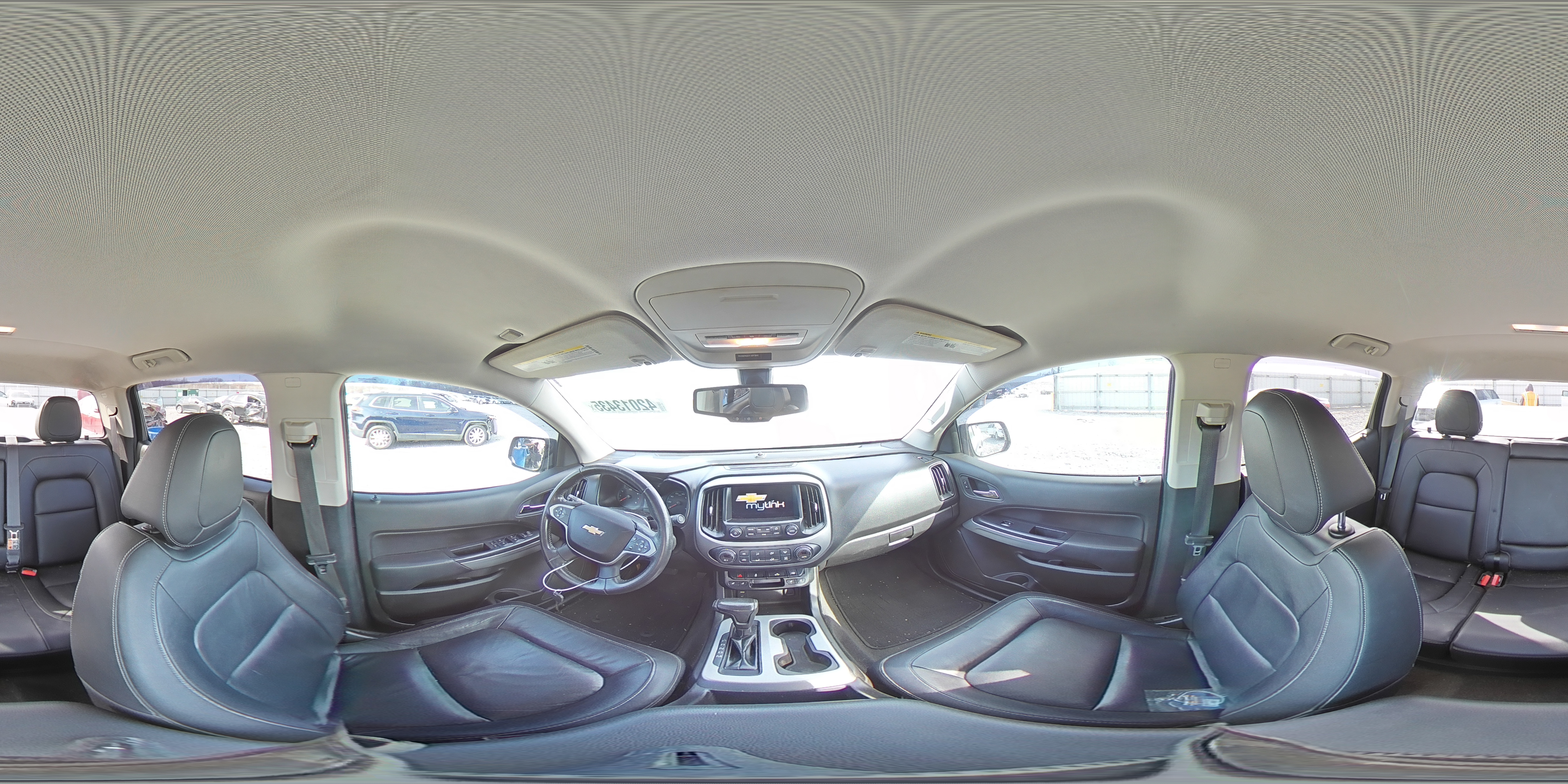 2015 Chevrolet Colorado - Image 13