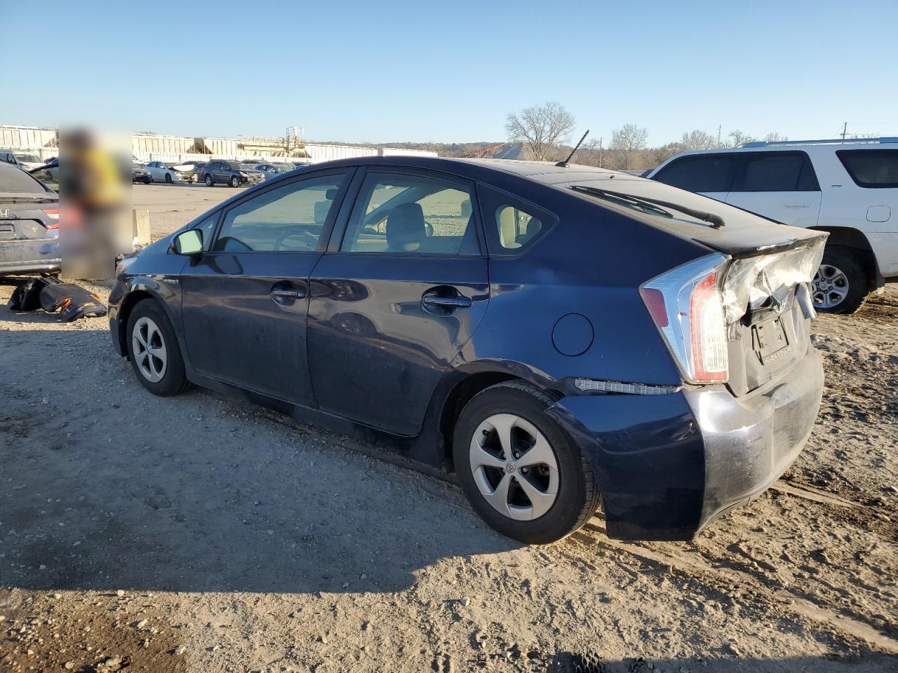 2015 Toyota Prius - Image 2