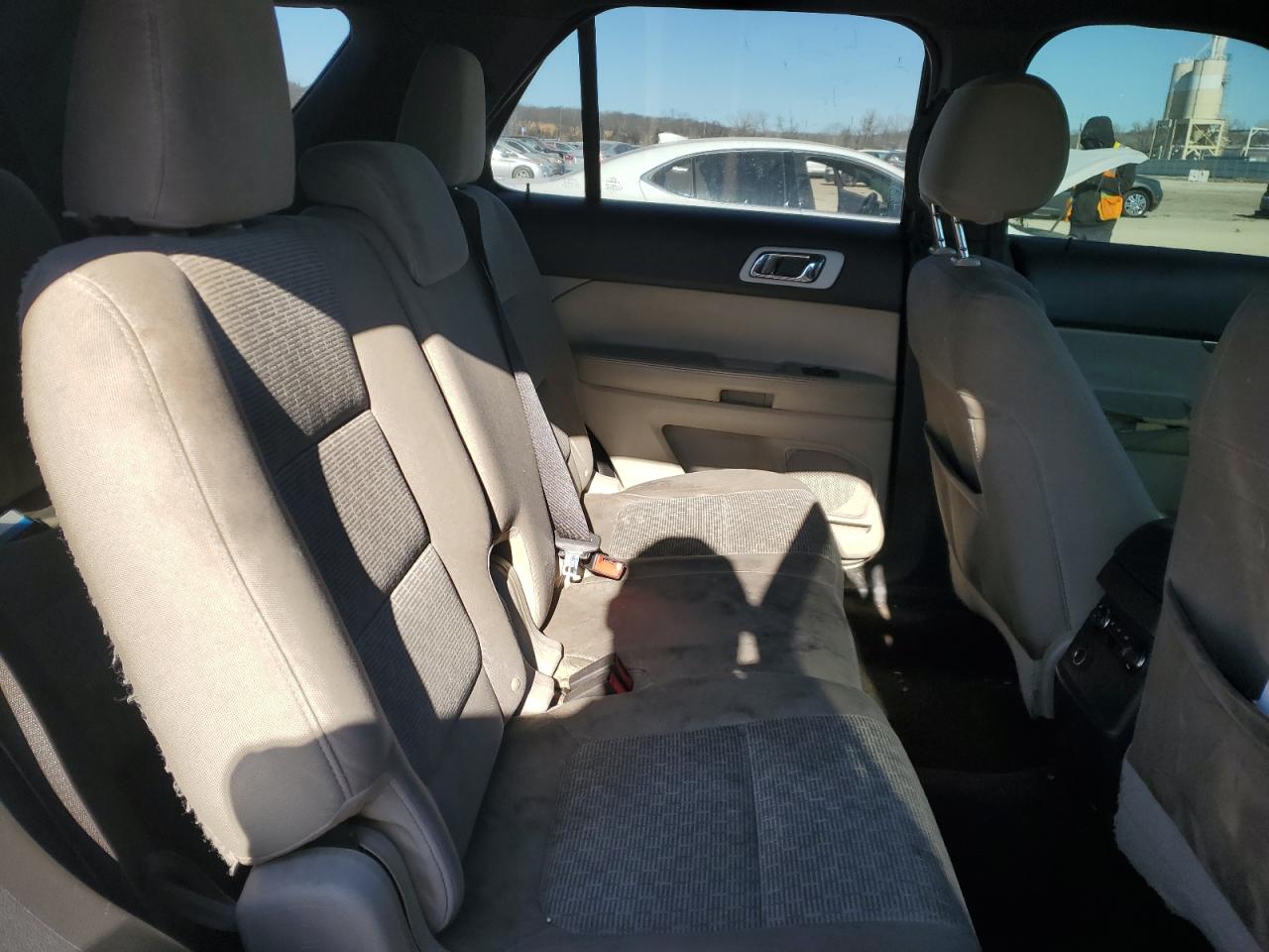 2012 Ford Explorer - Image 11