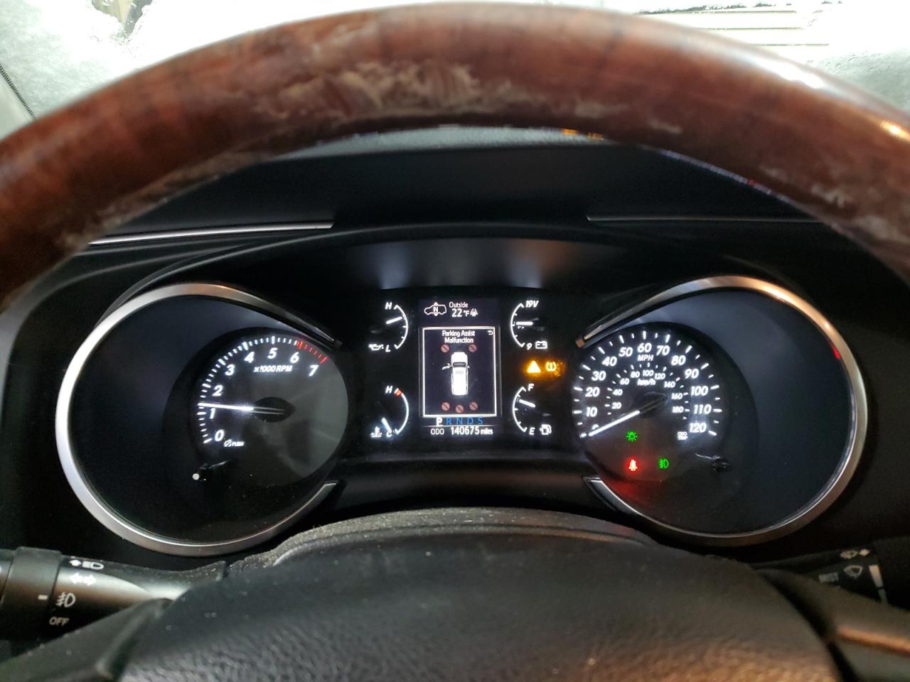 2018 Toyota Sequoia - Image 9