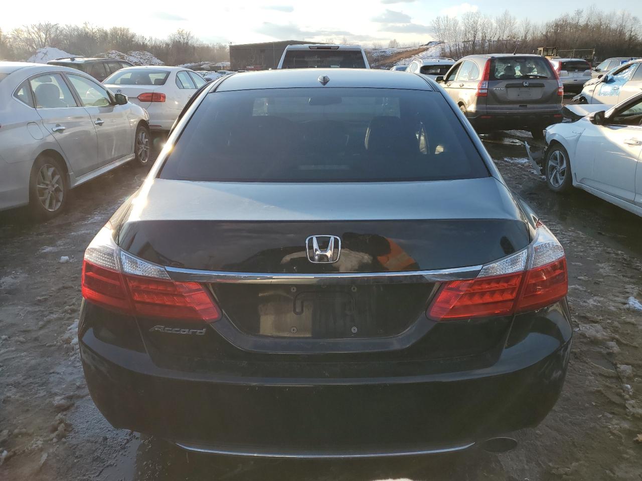 2015 Honda Accord - Image 6