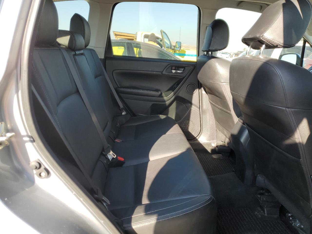 2018 Subaru Forester - Image 10