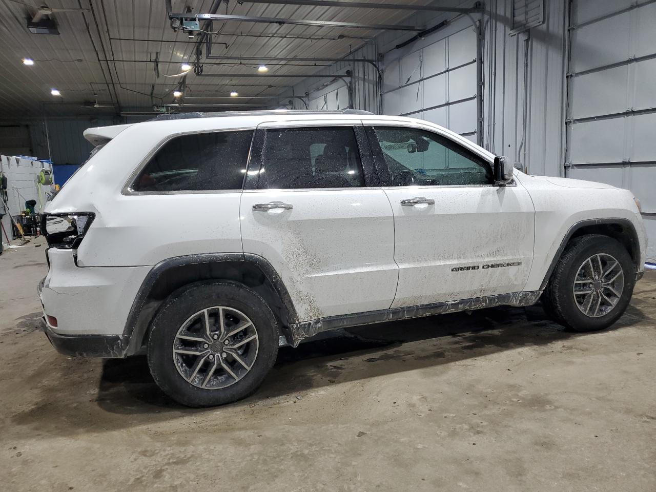 2020 Jeep Grand Cherokee - Image 3