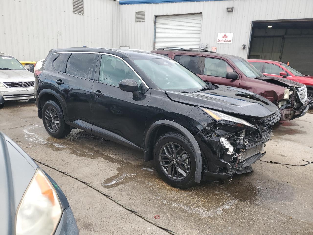 2021 Nissan Rogue - Image 4