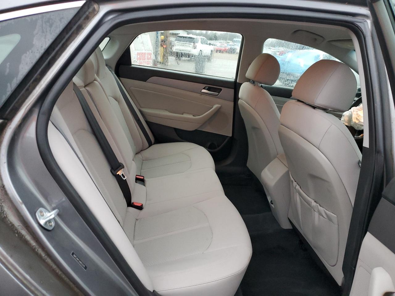 2018 Hyundai Sonata - Image 10