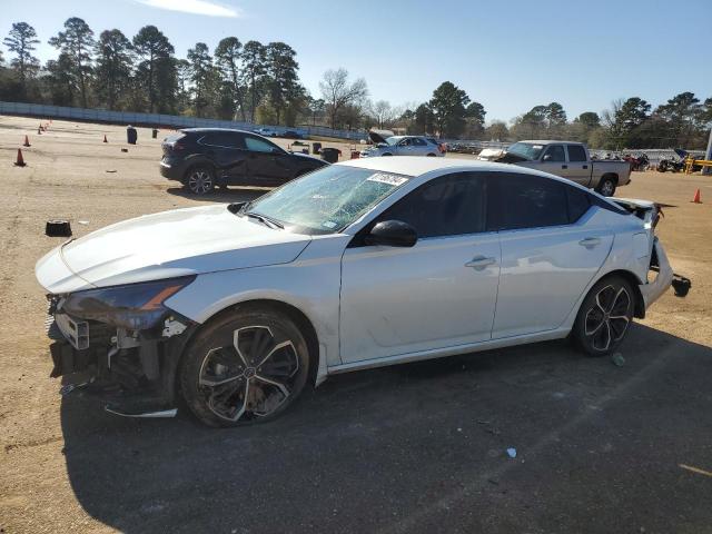  NISSAN ALTIMA 2024 White