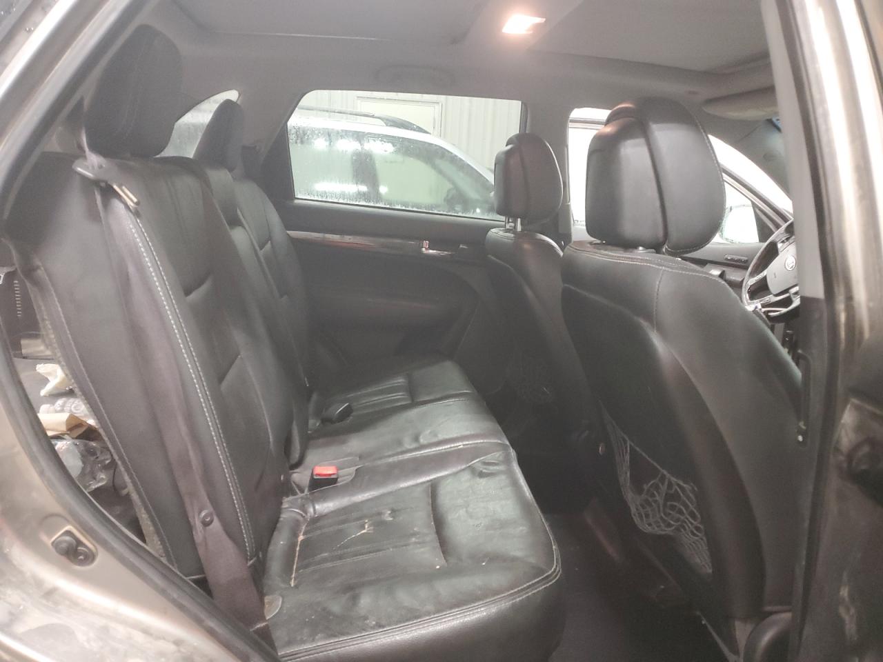 2013 Kia Sorento - Image 12
