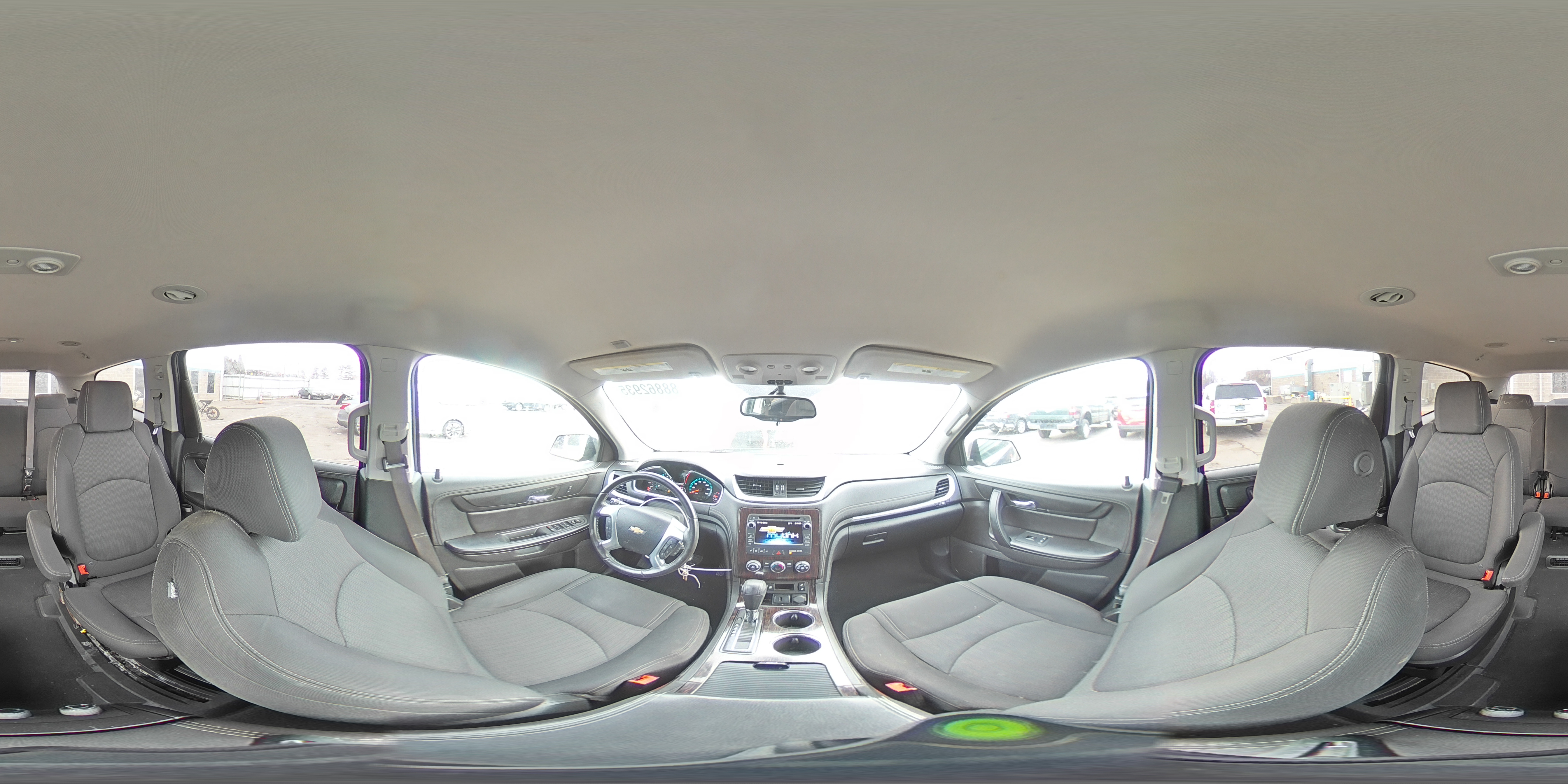 2015 Chevrolet Traverse - Image 14