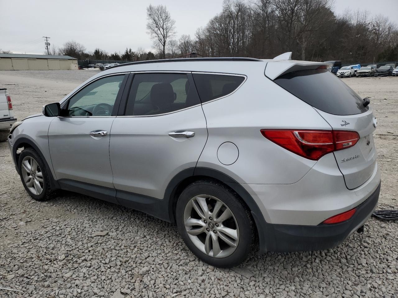 2013 Hyundai Santa Fe - Image 2