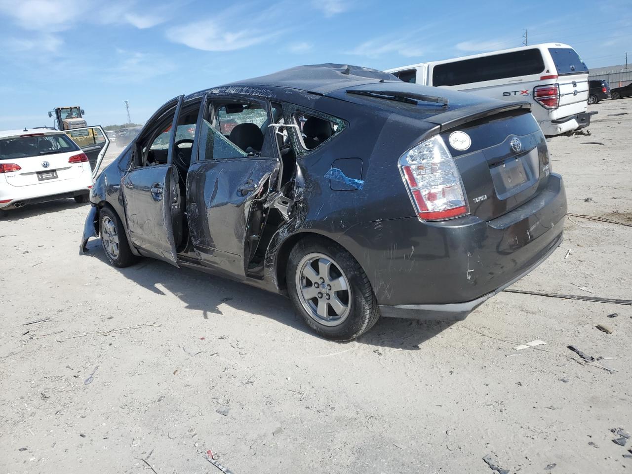 2007 Toyota Prius - Image 2