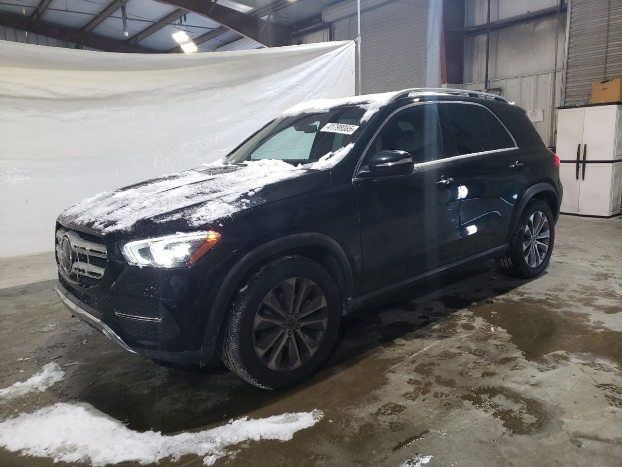 2021 Mercedes-Benz GLE - Image 1