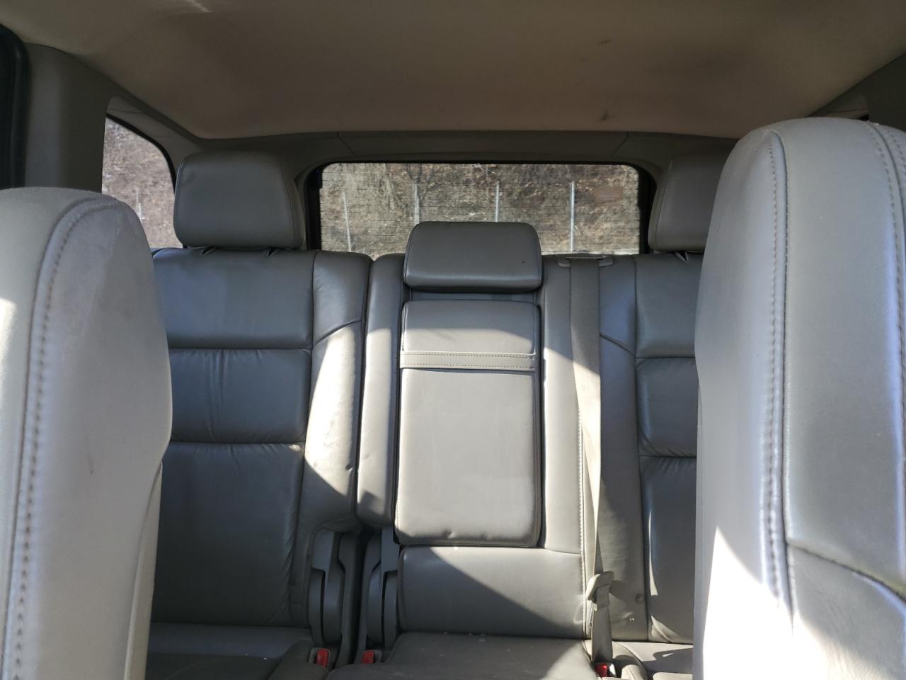 2011 Jeep Grand Cherokee - Image 10