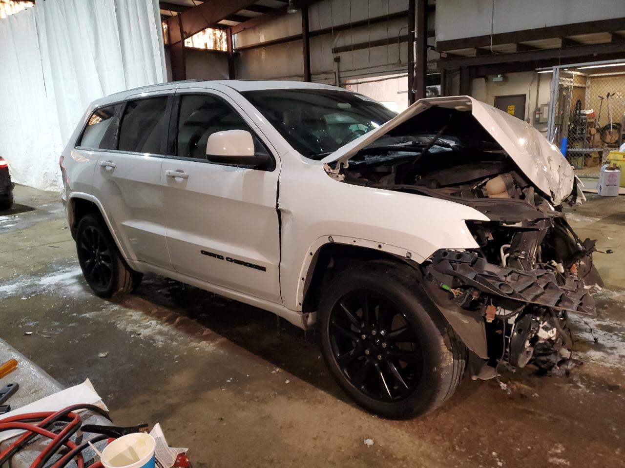 2019 Jeep Grand Cherokee - Image 4