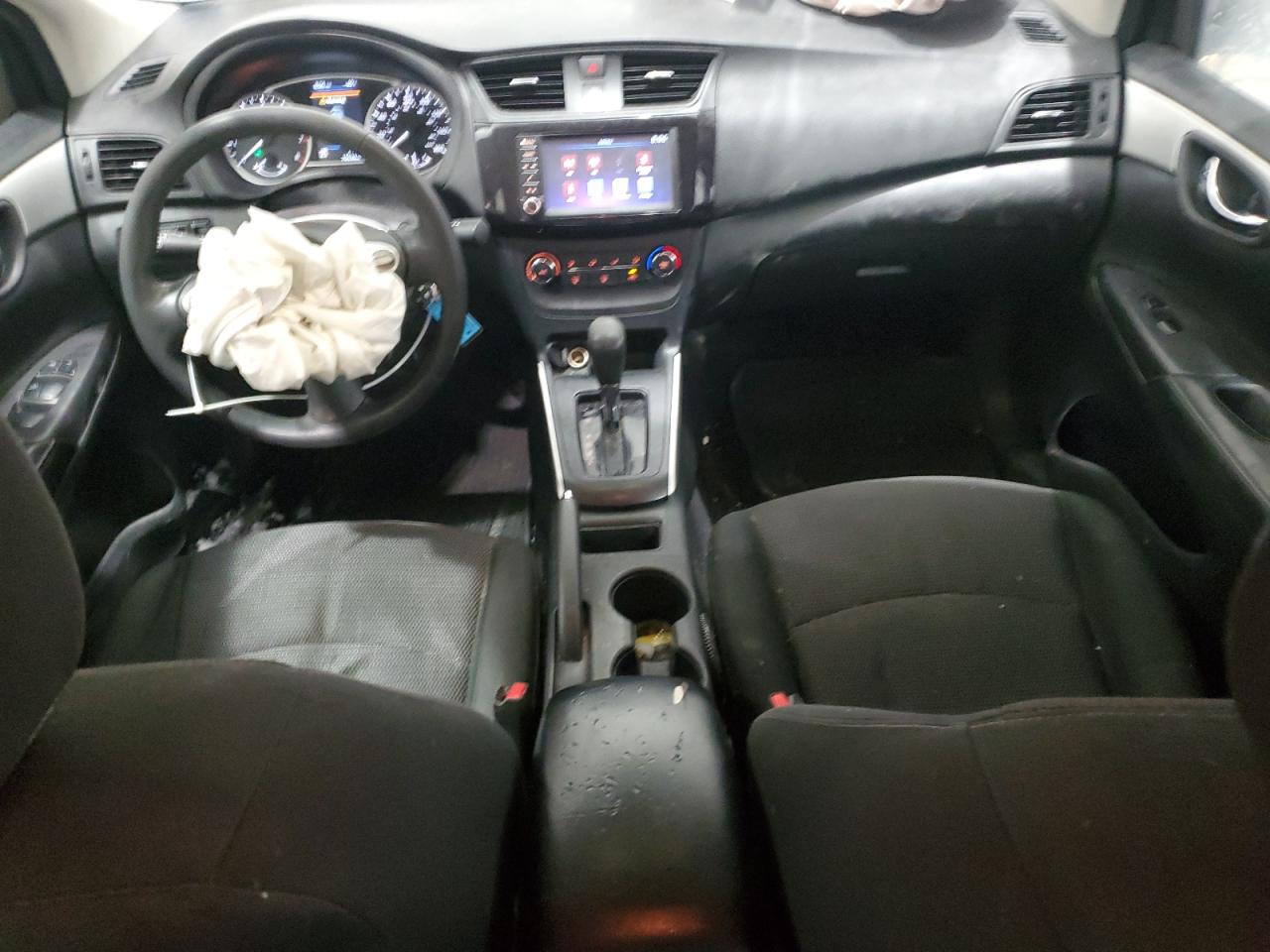 2019 Nissan Sentra - Image 8