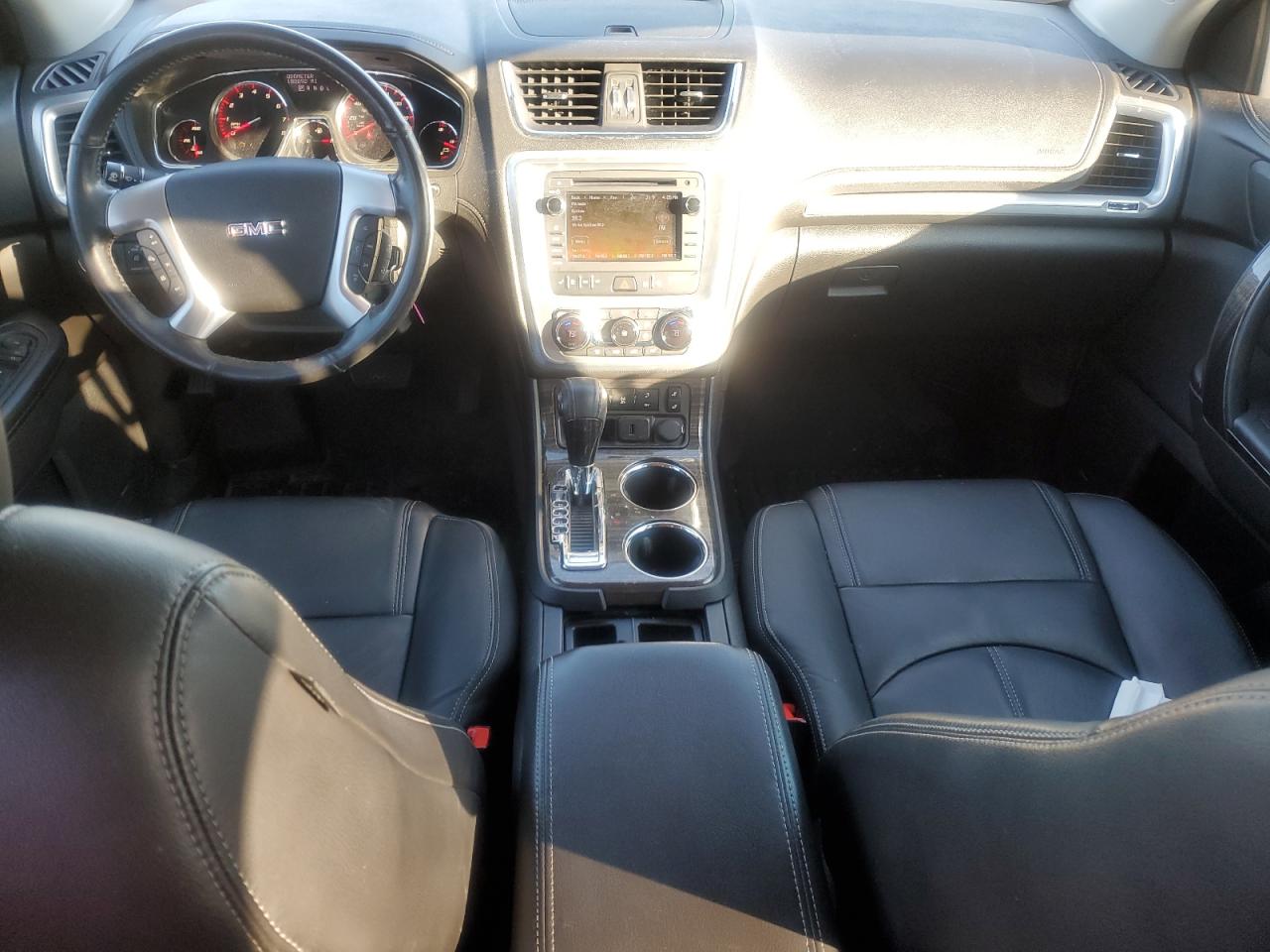 2017 GMC Acadia - Image 8