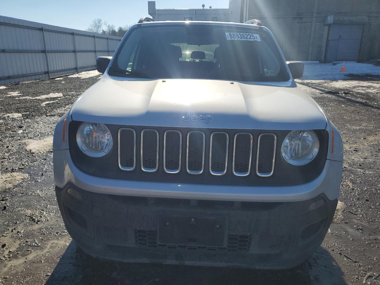 2017 Jeep Renegade - Image 5