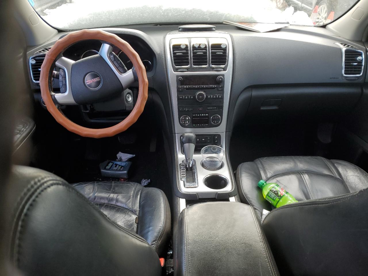 2009 GMC Acadia - Image 8