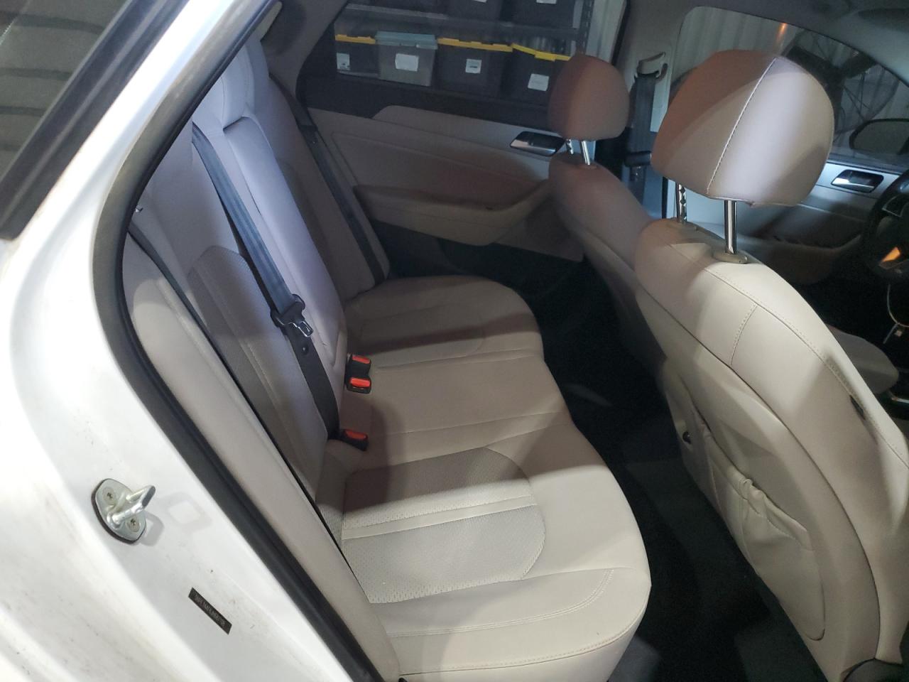 2018 Hyundai Sonata - Image 10