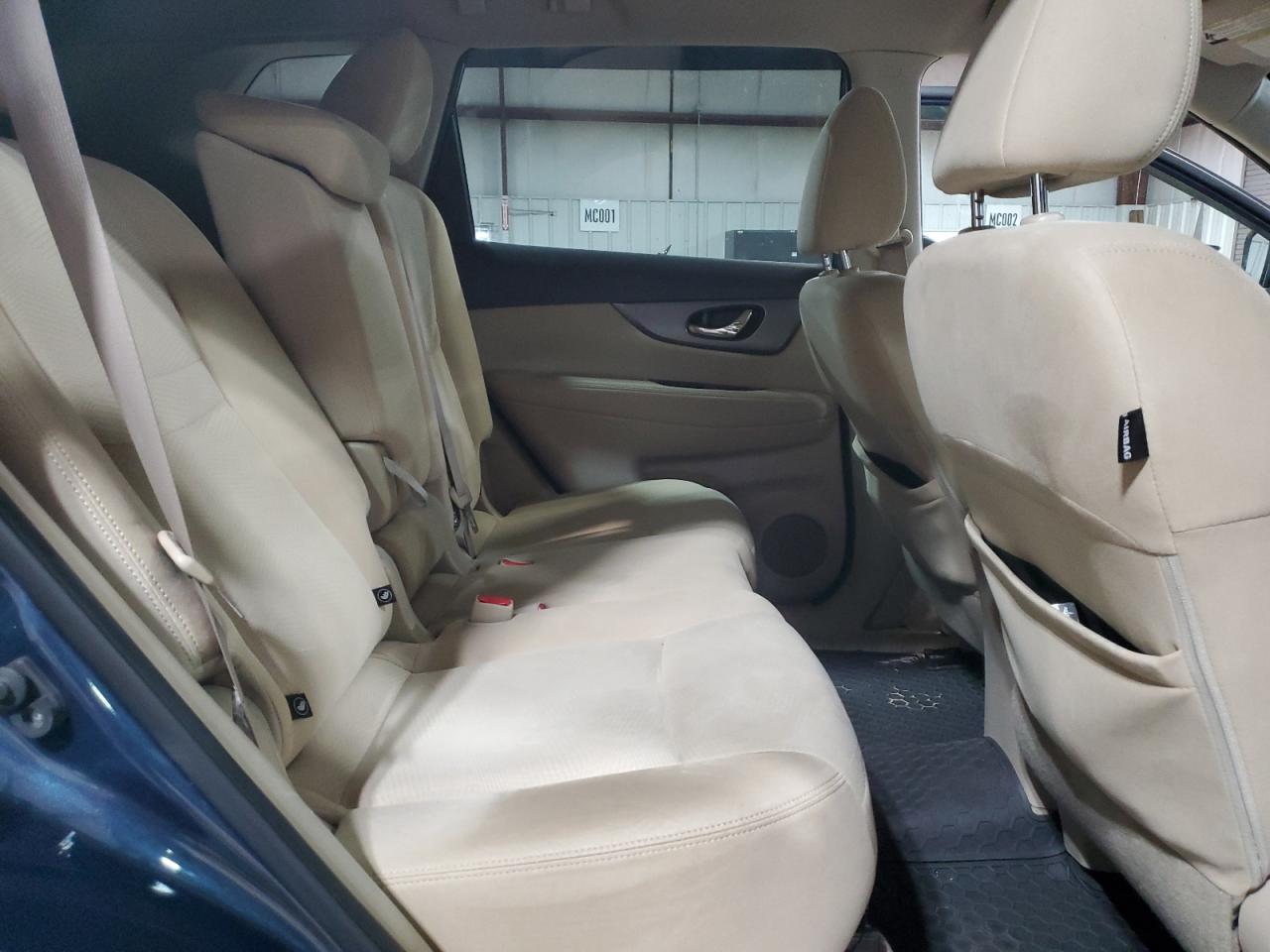 2015 Nissan Rogue - Image 11