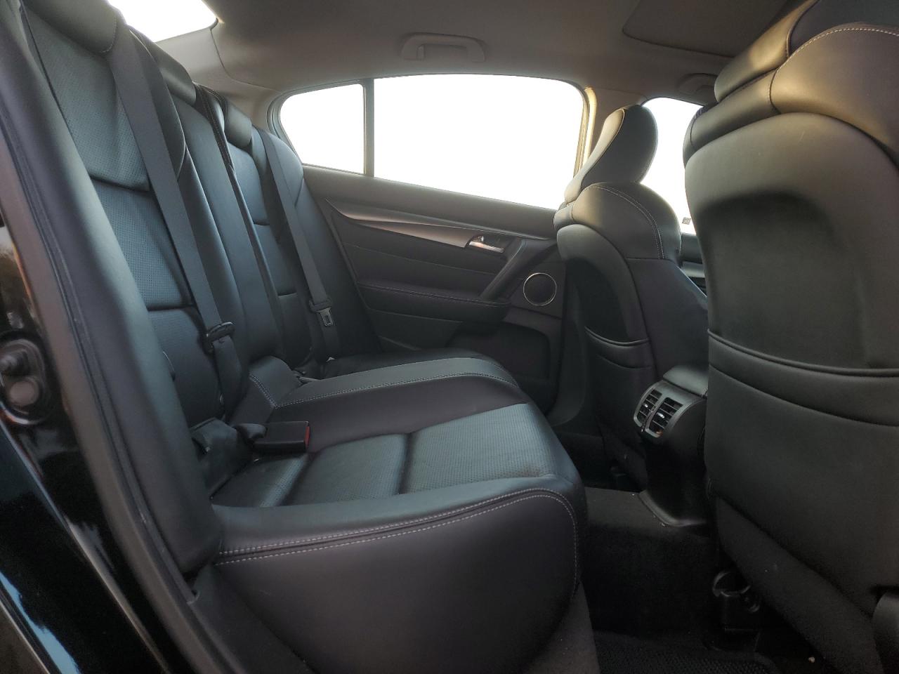 2014 Acura TL - Image 10
