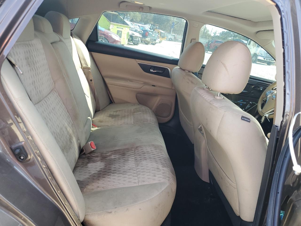 2017 Nissan Altima - Image 10