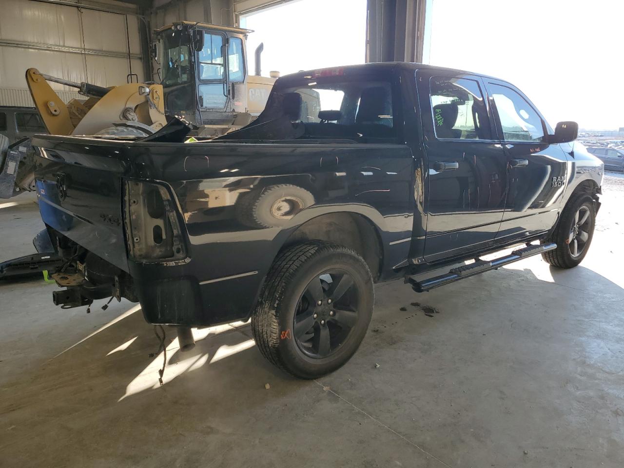 2018 RAM 1500 - Image 3