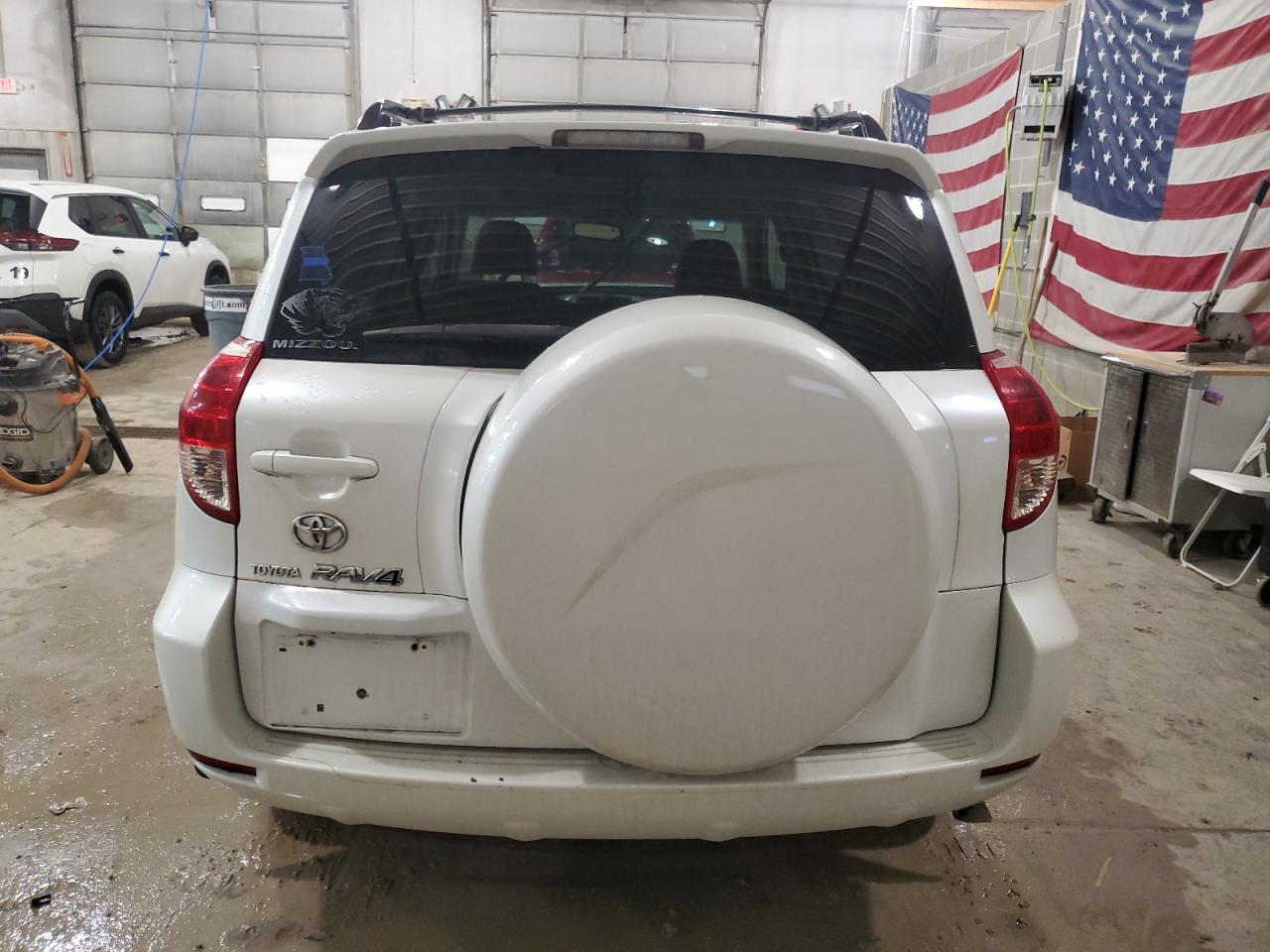 2007 Toyota RAV 4 - Image 6