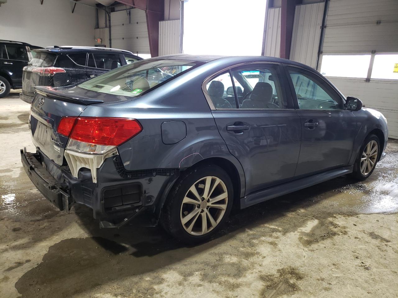 VIN 4S3BMCC67D3036125 2013 SUBARU LEGACY no.3