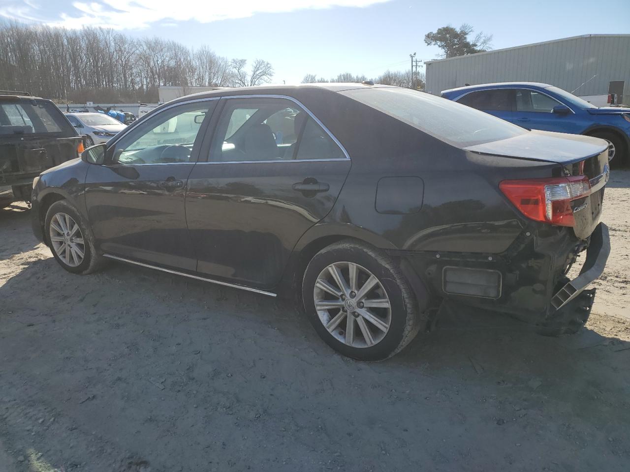 2014 Toyota Camry - Image 2