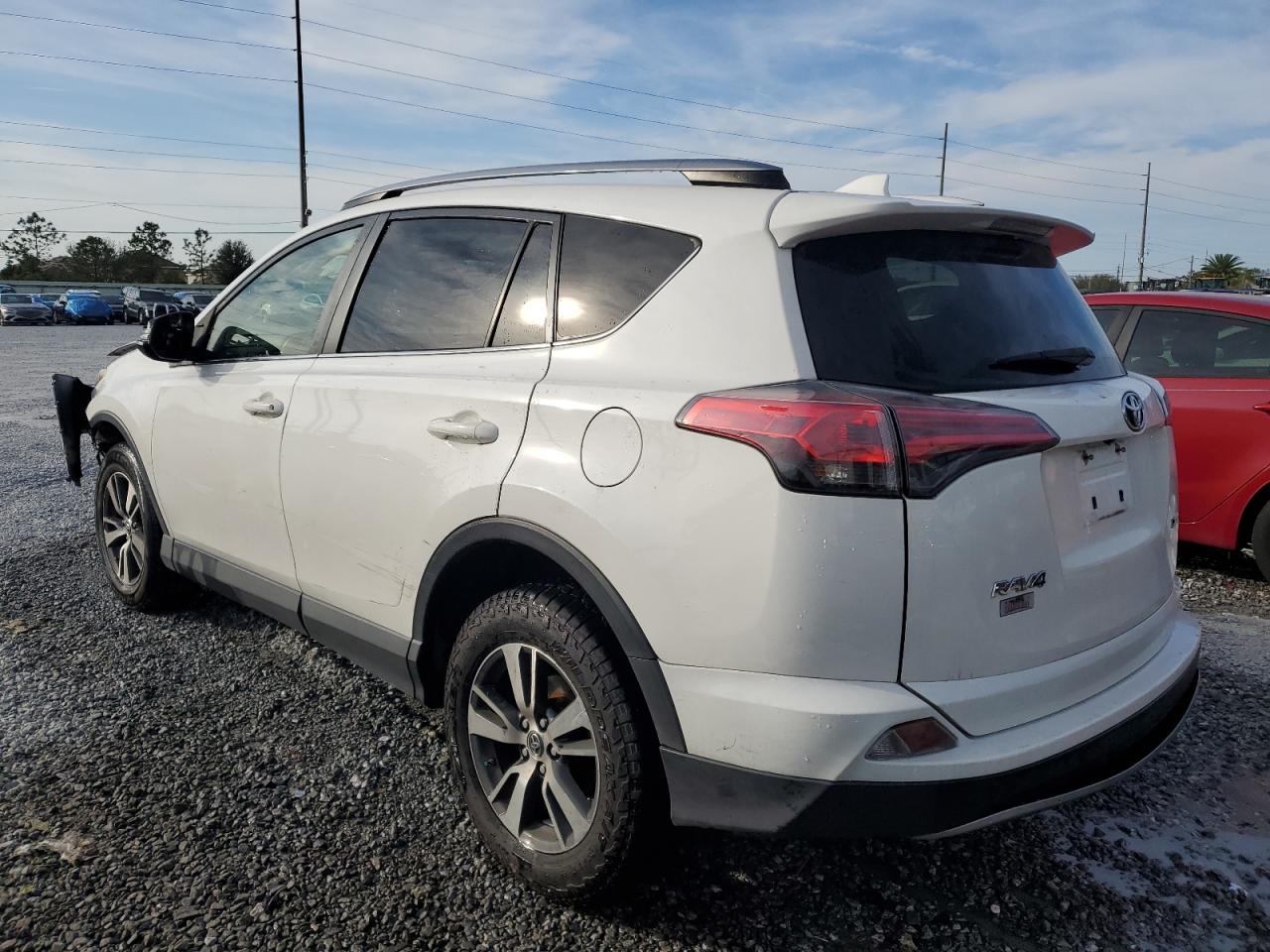 2018 Toyota RAV 4 - Image 2