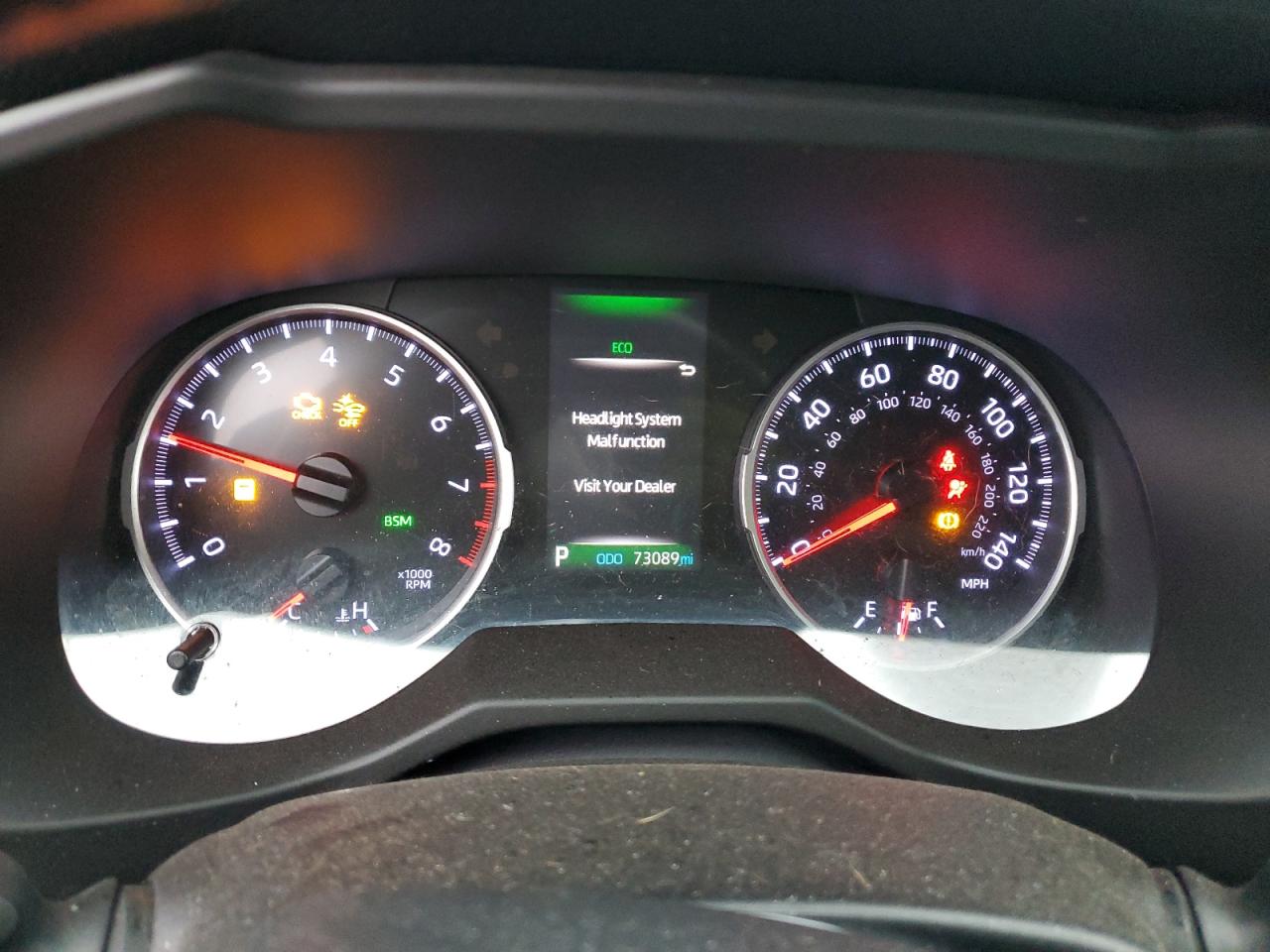 2019 Toyota RAV 4 - Image 9