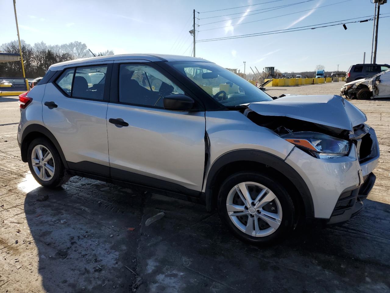 2020 Nissan Kicks - Image 4