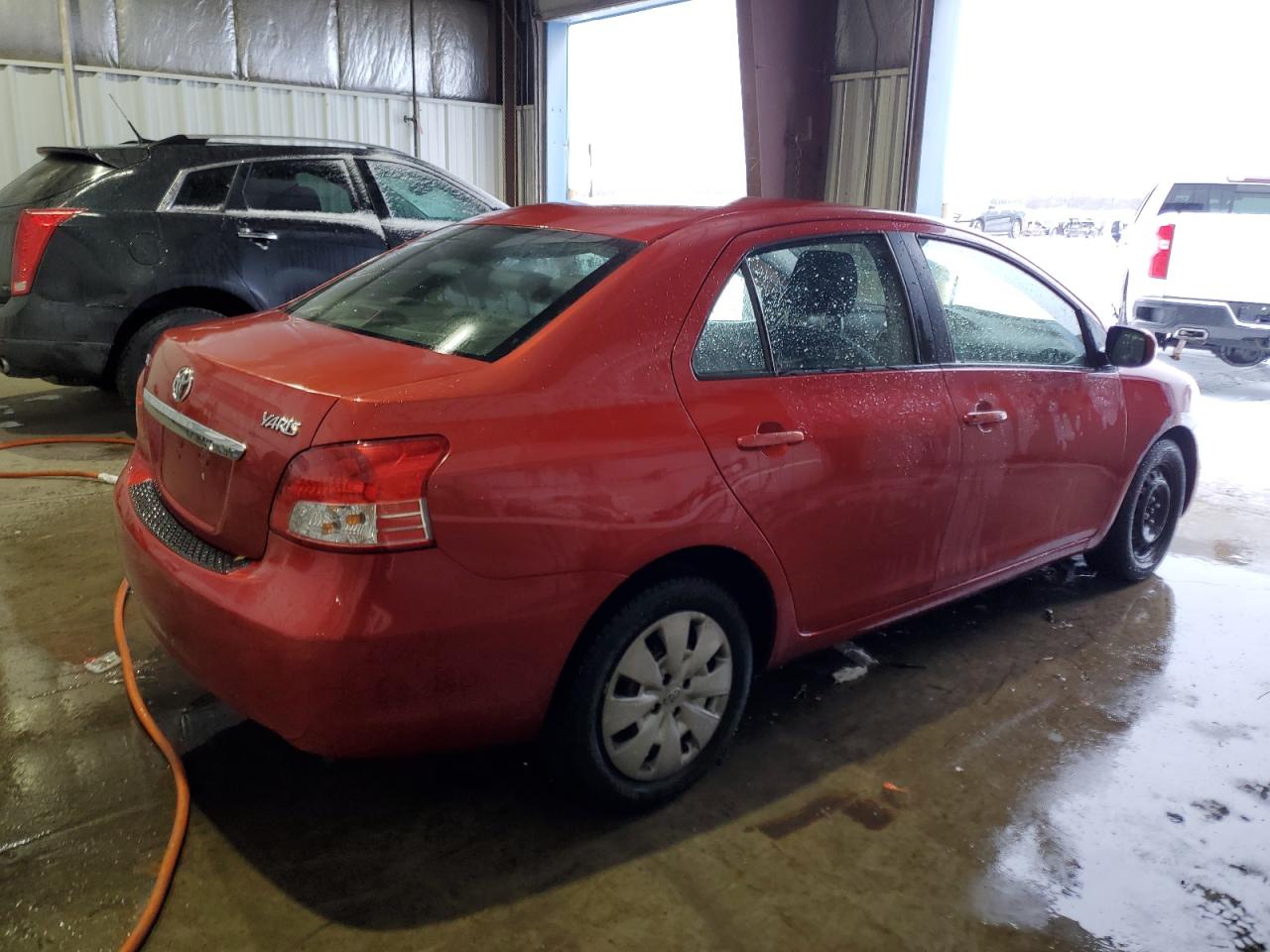 2010 Toyota Yaris - Image 3