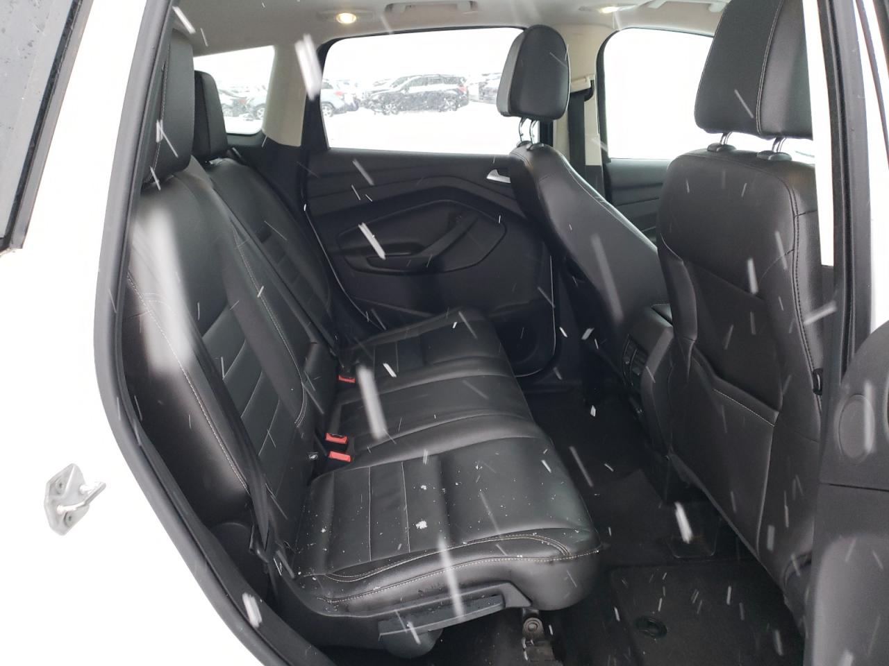 2014 Ford Escape - Image 11