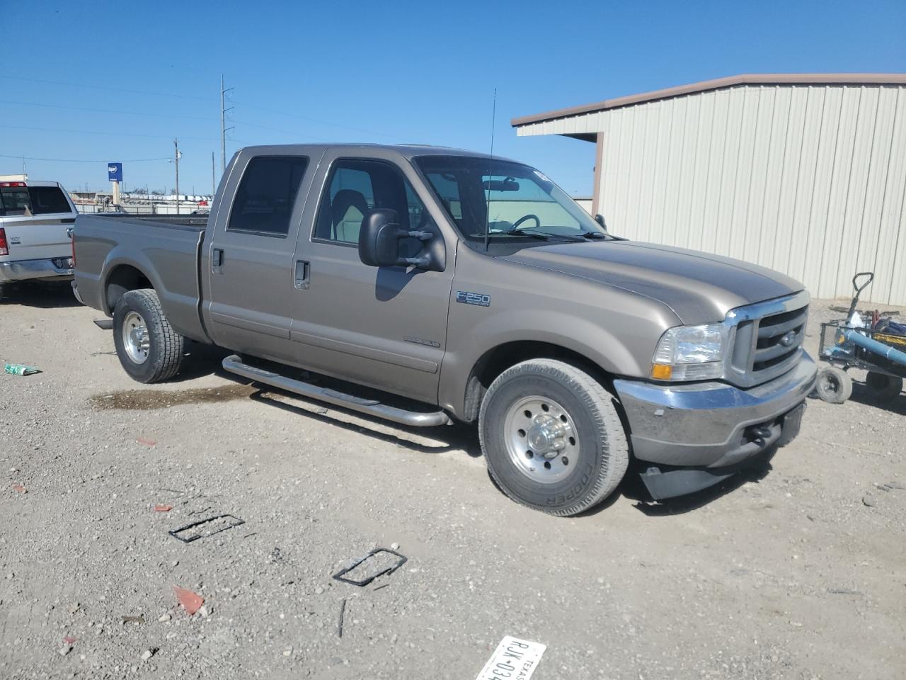 2002 Ford F250 - Image 4