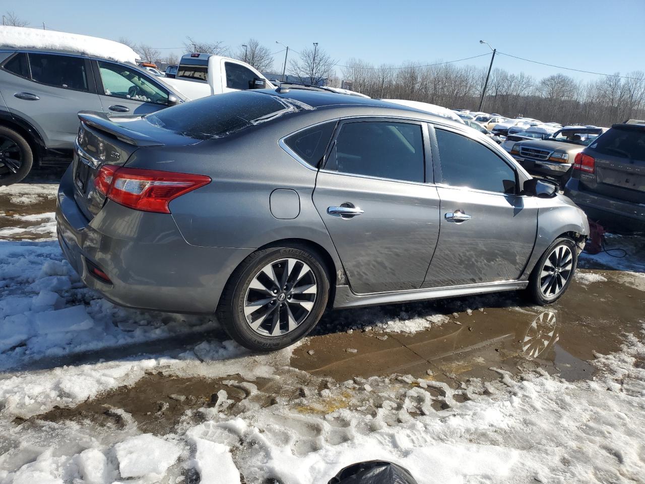 VIN 3N1AB7AP7KY299601 2019 NISSAN SENTRA no.3