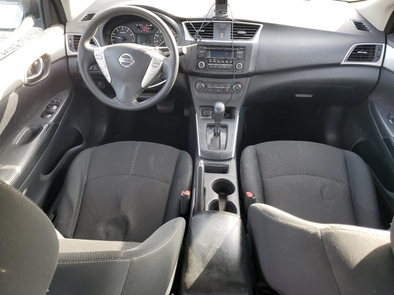 2016 Nissan Sentra - Image 8
